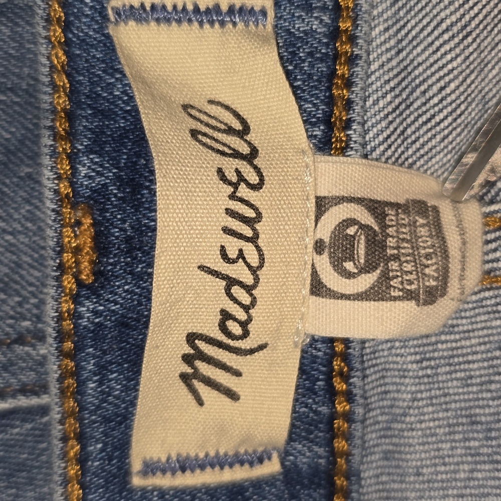 Madewell Mid Rise Kick Out Jean Non Distressed Womens Size 33 - Picture 10 of 16